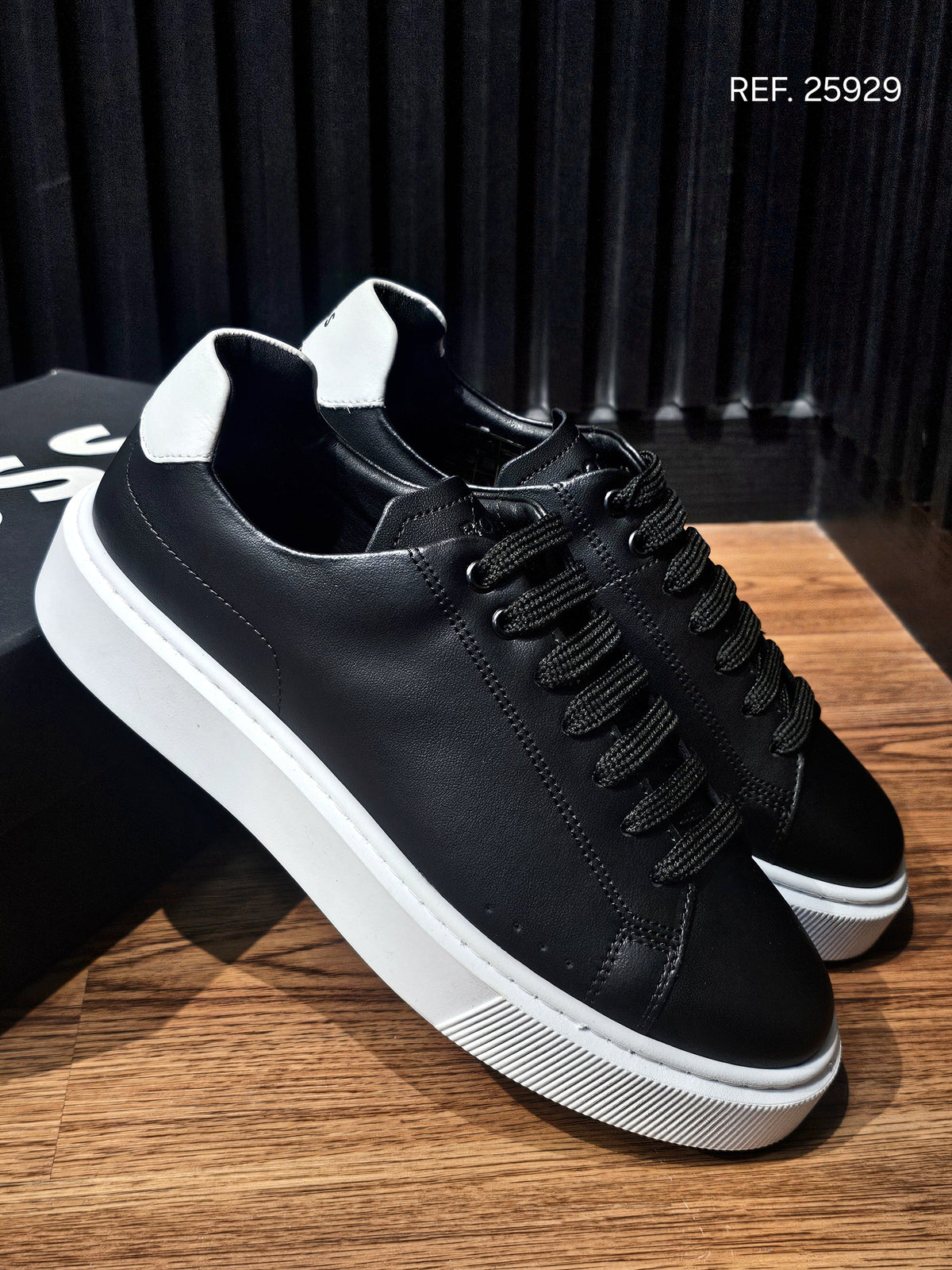 ZAPATOS BOSS COLYN DERB